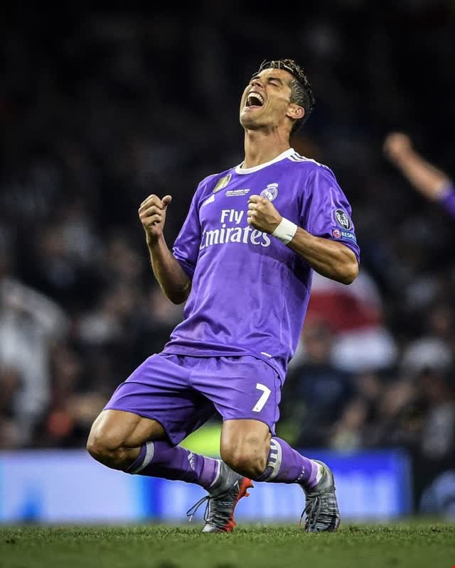 کیت بنفش رئال مادرید 2017 - نوستالژی